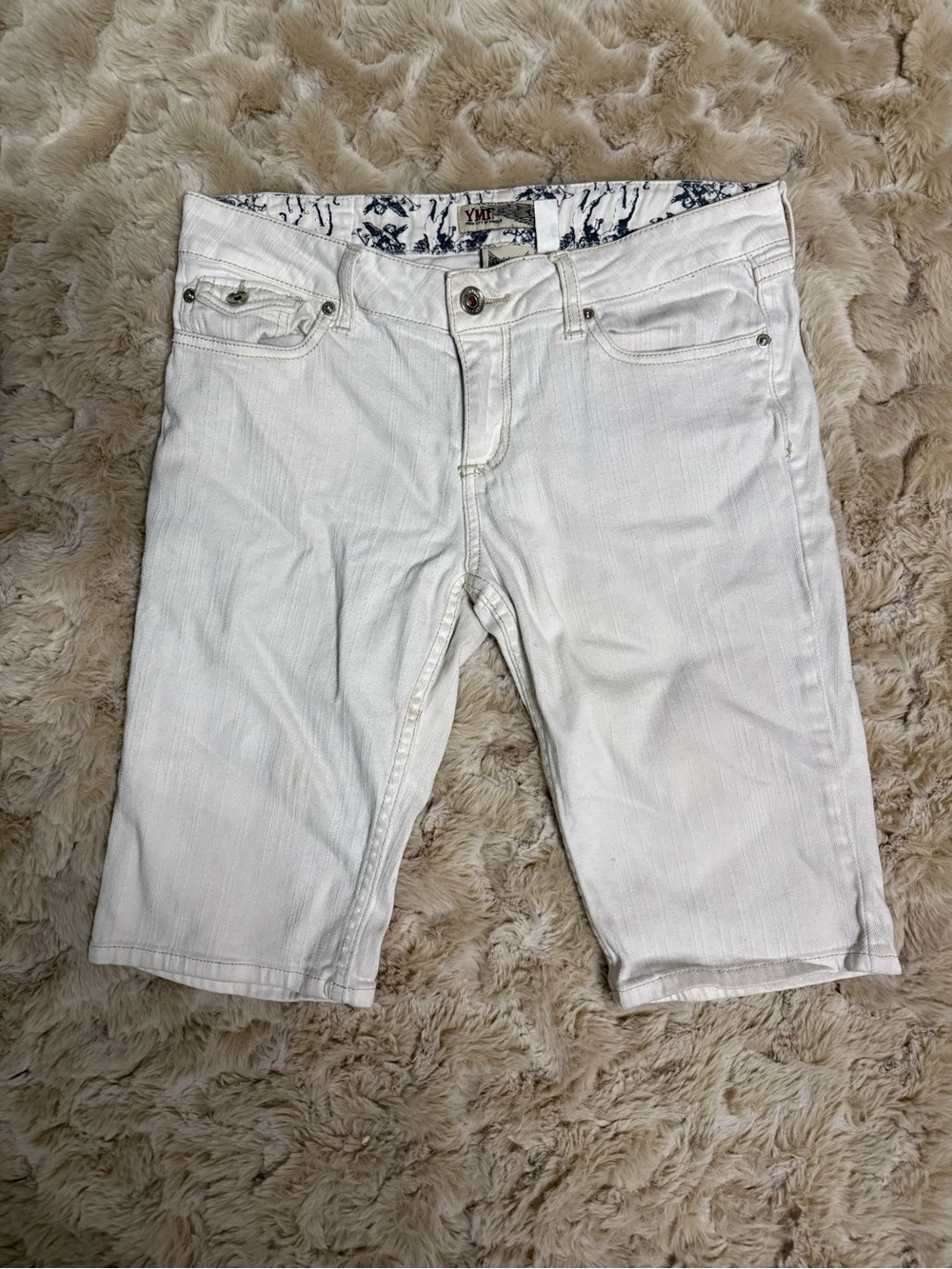 Vintage Y2K YMI Jeans White Denim Shorts